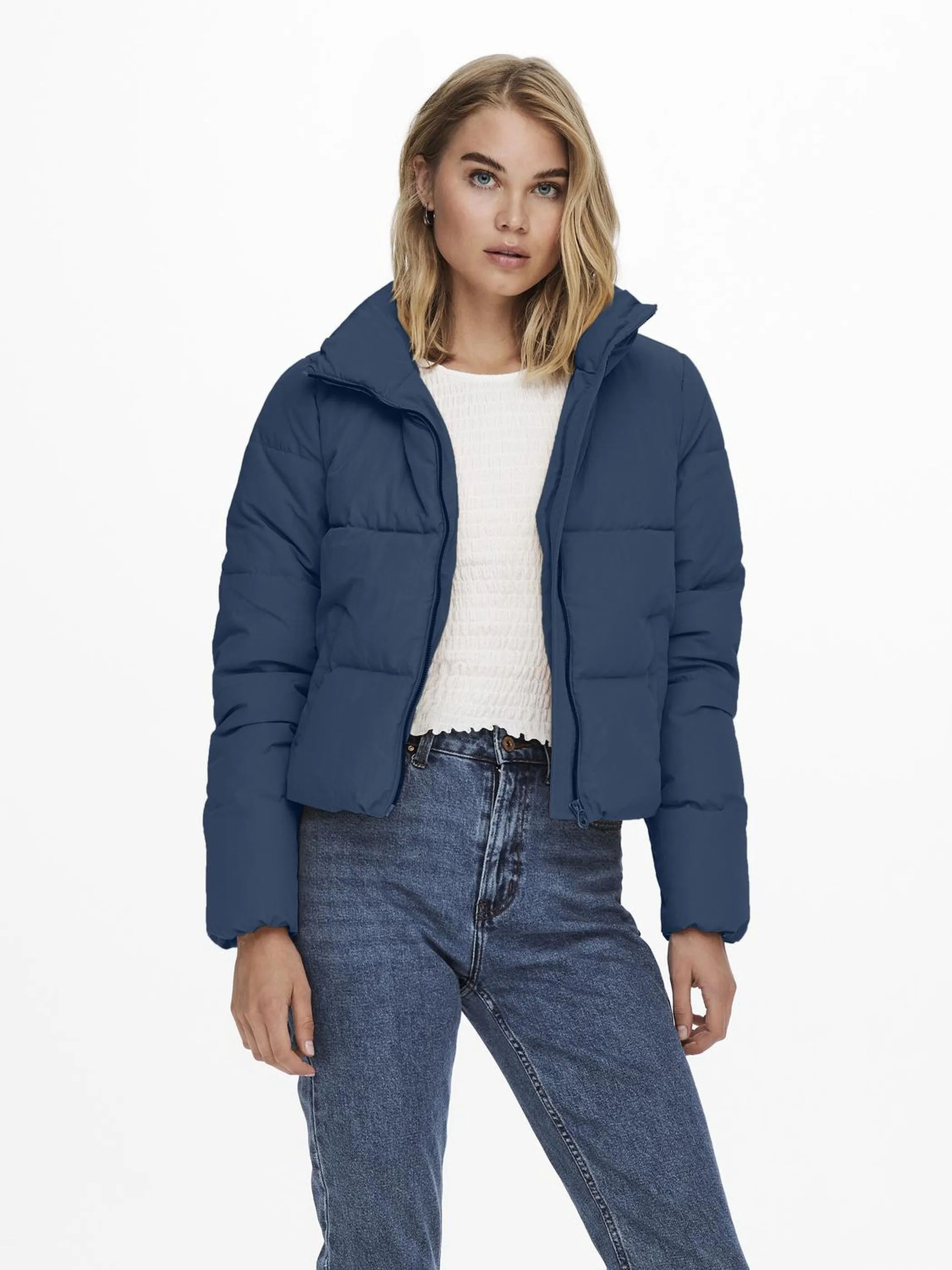 Only 15205371 ONLDOLLY SHORT PUFFER Blau 857817 179677