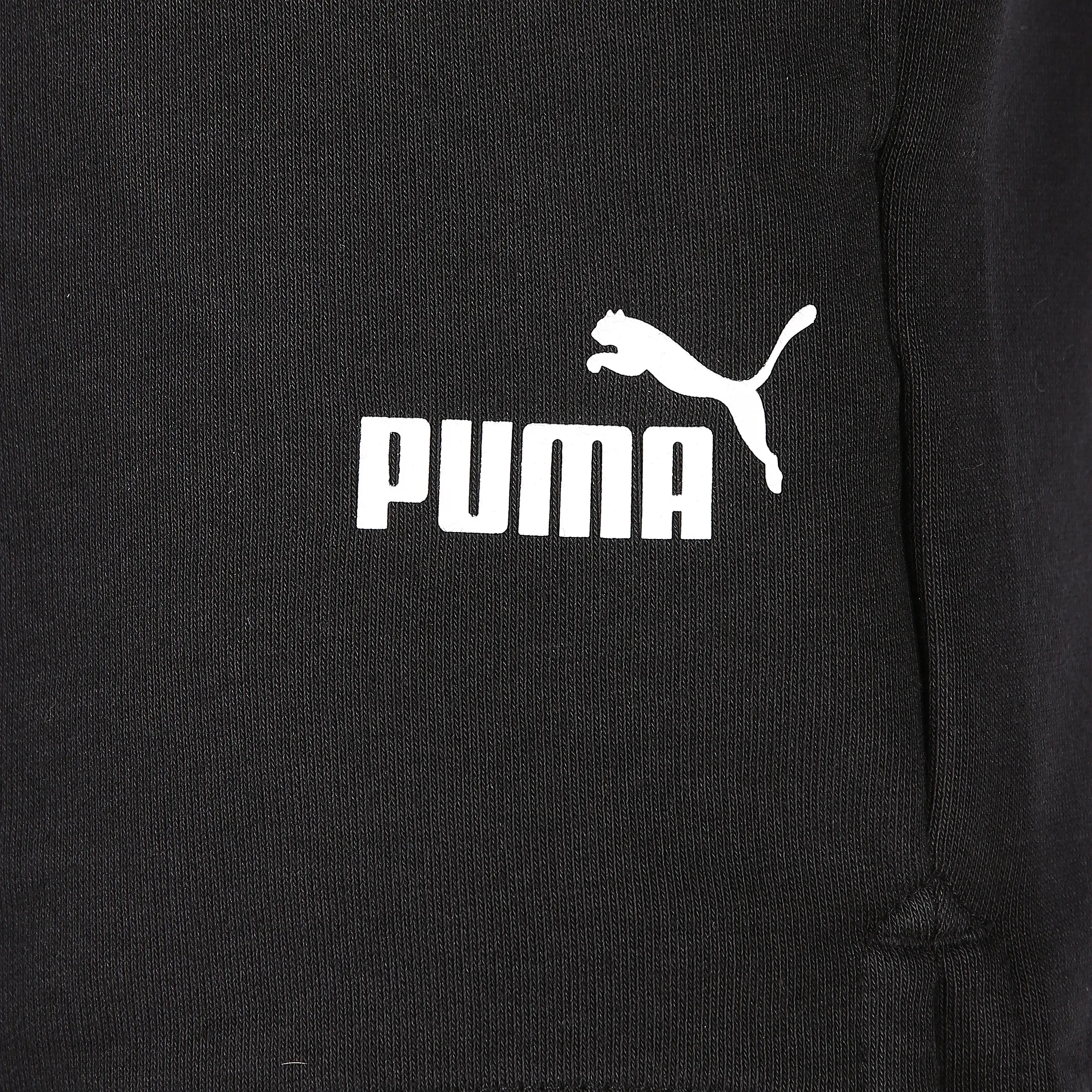 Puma Da-Sweat Short Essential Schwarz 827146 01 3