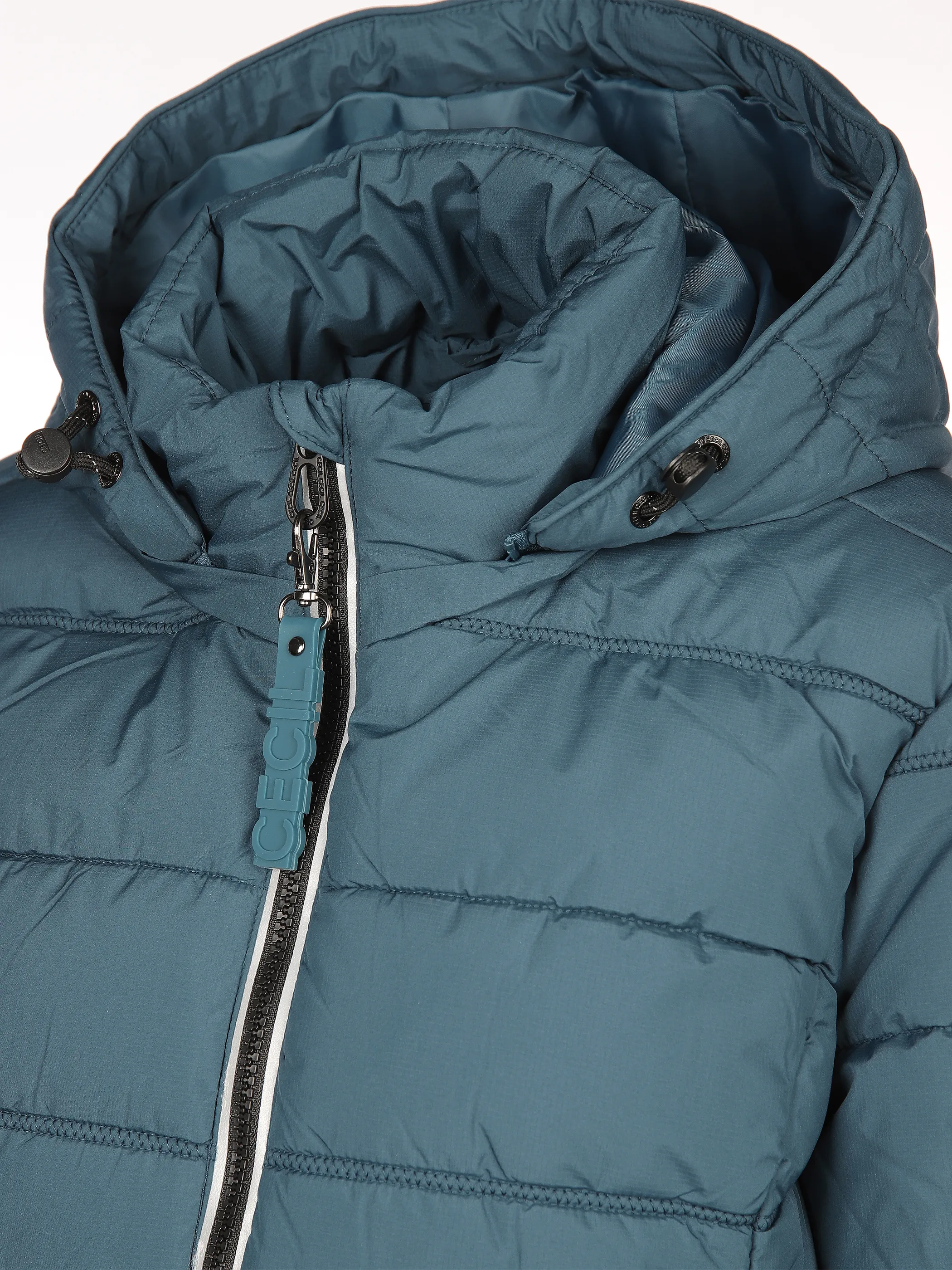 Cecil B201948 TOS Sportive Padded Jacket Grün 899797 15846 4